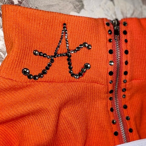 💎✨ Custom Rhinestoning & Unique Vintage Finds 🎠🧚🏼‍♀️ - Picture 8 of 8